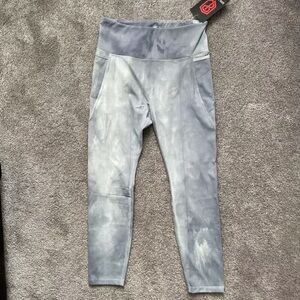 Gray High-Waisted Leggings